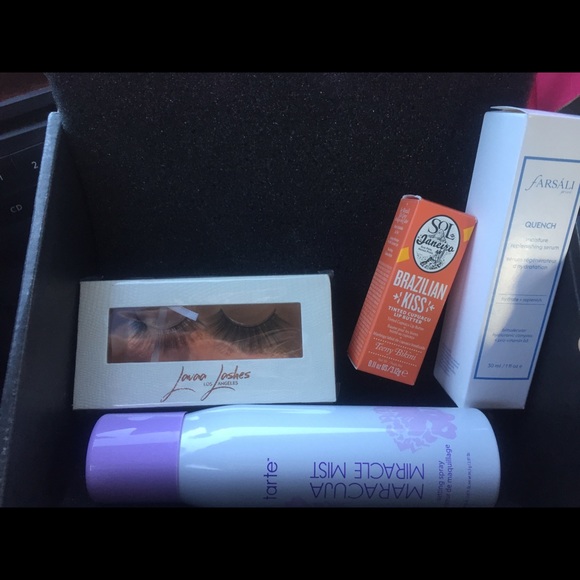 Beauty Bundle - Picture 2 of 6